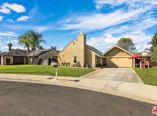9225 Flax Pl, Riverside, CA 92503