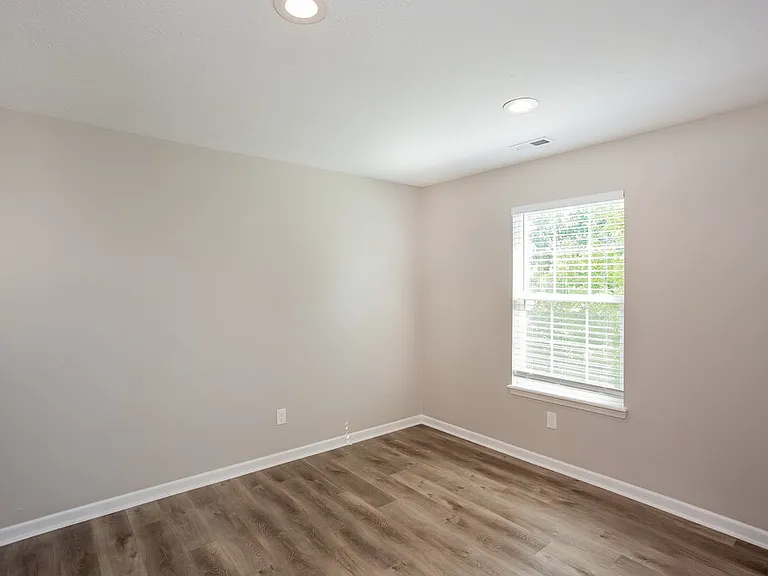 4905 Fields Blvd — Photo 13