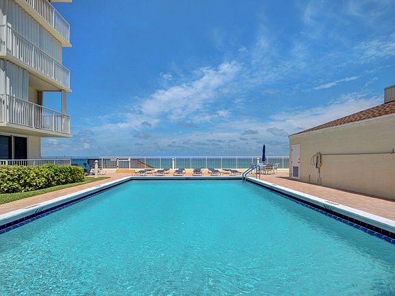 3rd image of 3540 S Ocean Boulevard #115