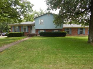 3033 Bunker Hill Dr, Louisville, KY 40205