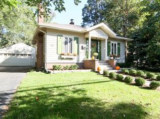 1416 Warren Ave, Downers Grove, IL 60515