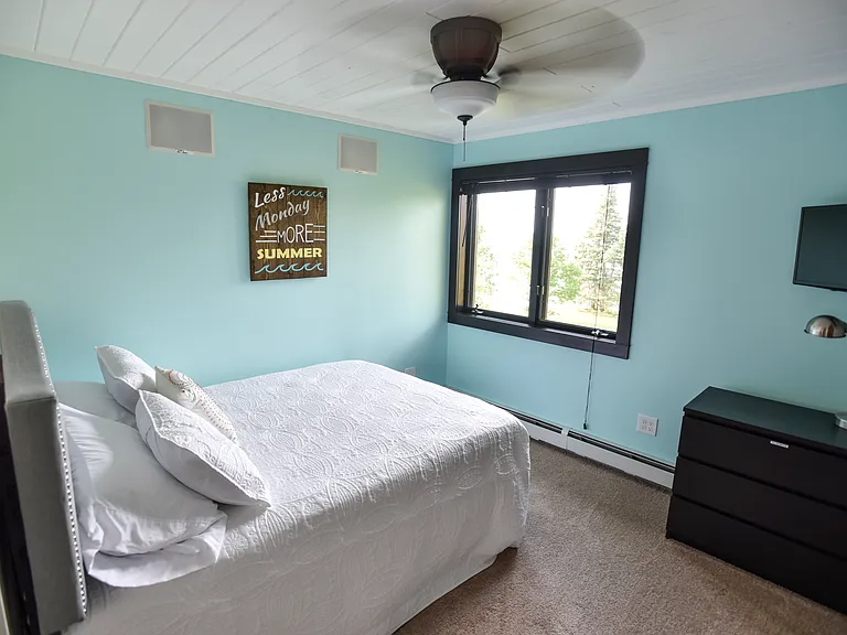 6647 Island Beach Dr — Photo 9