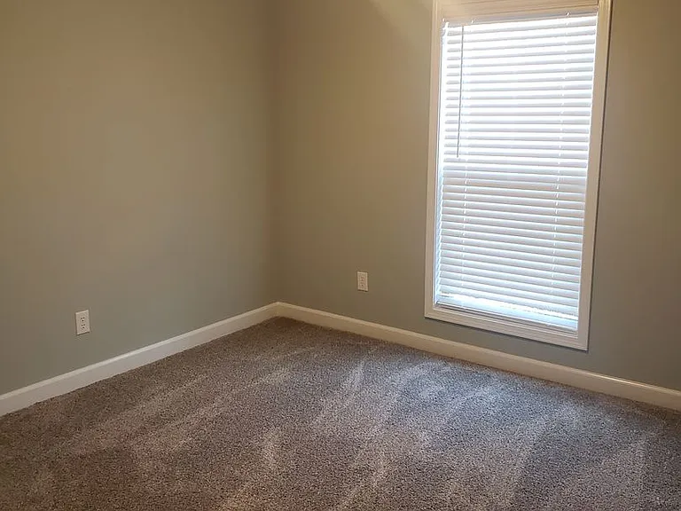 406 Thornbird Loop — Photo 7