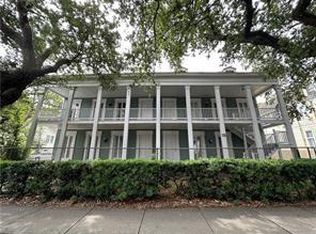 1032 4th St #4, New Orleans, LA 70130