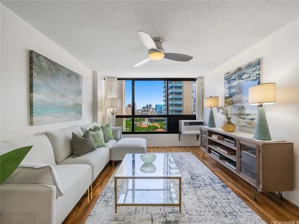 876 Curtis St APT 2308, Honolulu, HI 96813