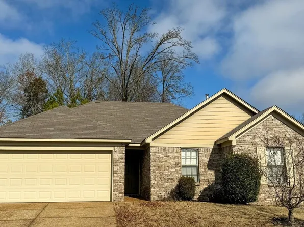 1645 Sawmill Creek Ln, Cordova, TN 38016