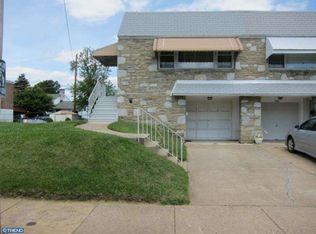 9948 Sandy Rd, Philadelphia, PA 19115