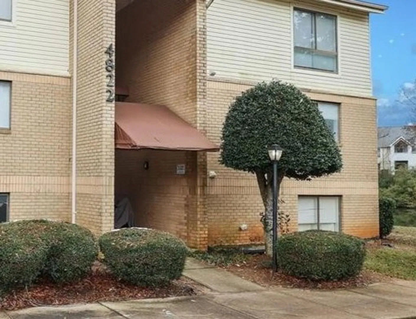 Well Maintained condo in East Charlotte! — Photo 1