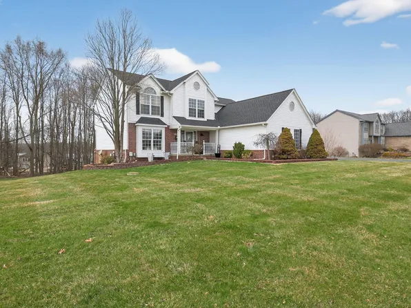 7233 N Lake Orchard Dr, Gregory, MI 48137