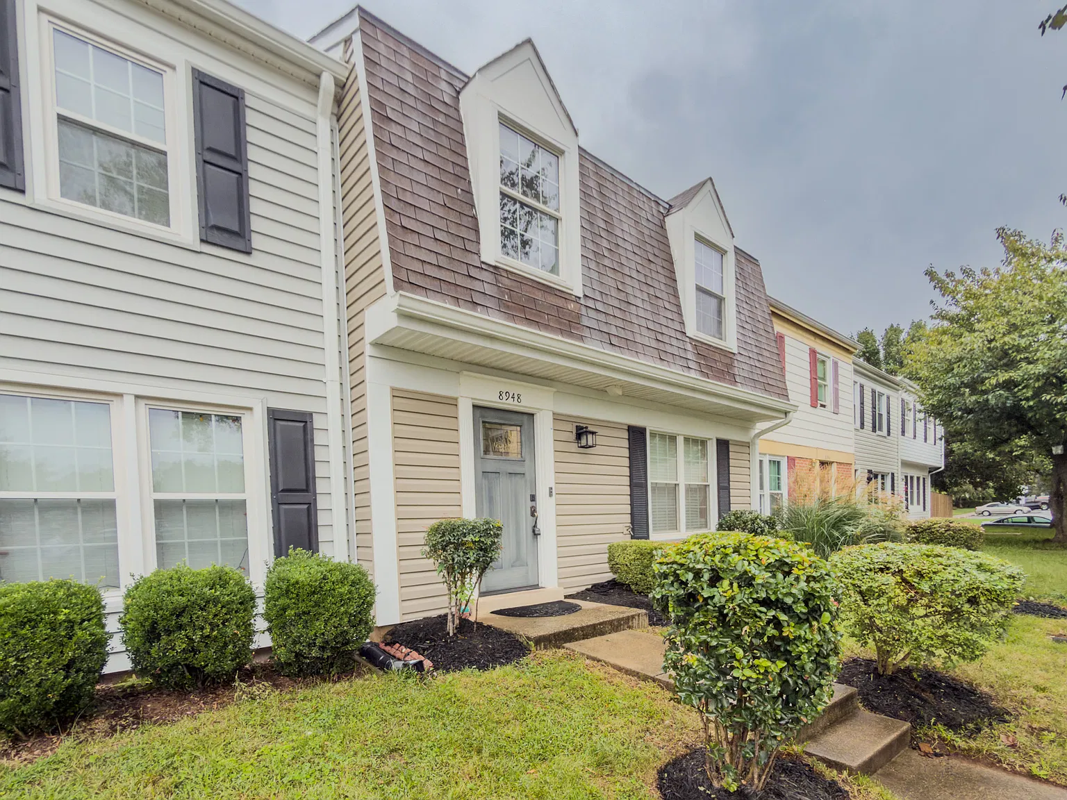5 bed, 1364 sqft, $2,800 — Photo 3