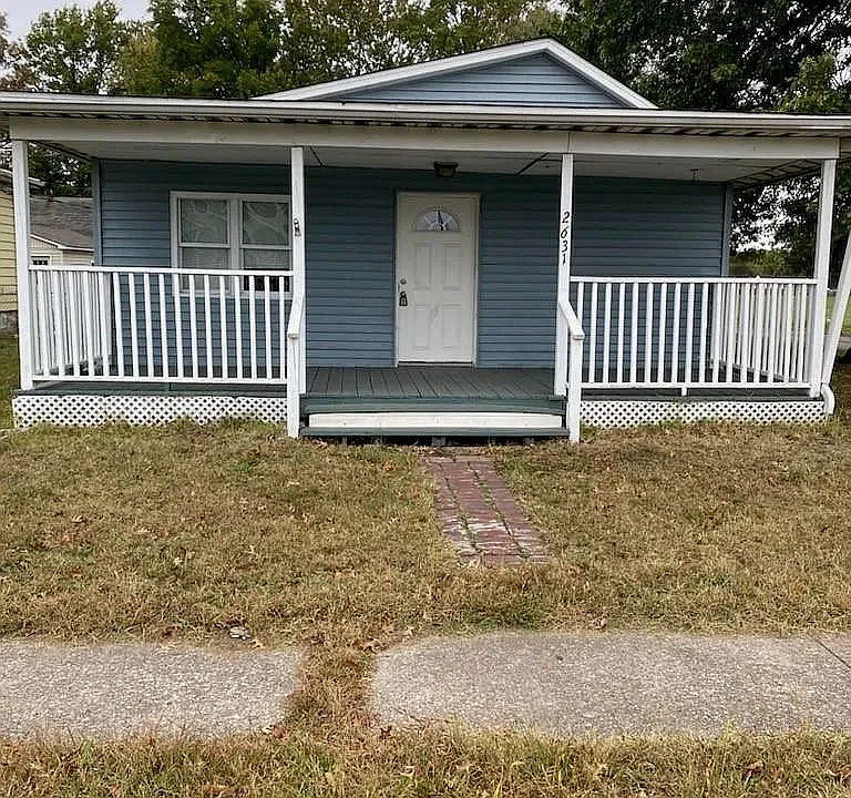 2631 Sheridan Ave