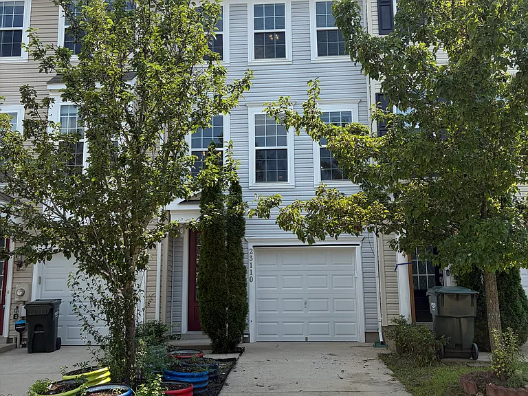 23110 Foxglove Way — Photo 1