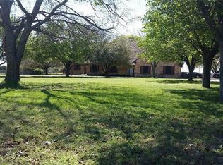 8965 Eakin Cemetery Rd, Justin, TX 76247