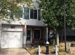 215 Emily Ln, Staten Island, NY 10312