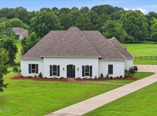 116 Sky Meadow Rd, Flora, MS 39071