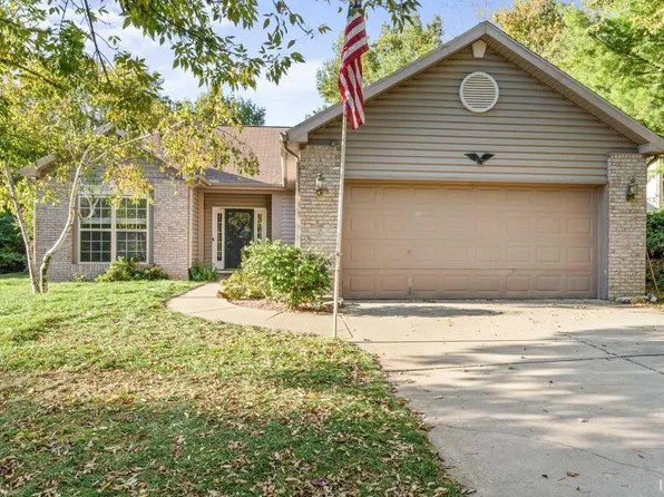 306 Weeping Willow Ln, Lafayette, IN 47905