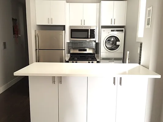 Rented by Zuz Realty | media 19