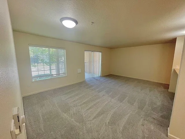 Aspen Highlands Apartments — Photo 36