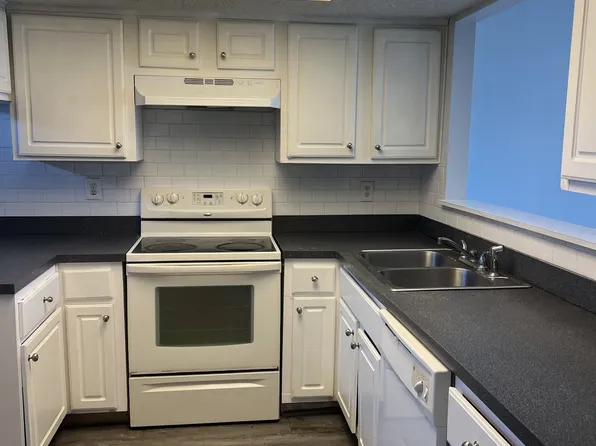 27 Sycamore Ct, Antioch, TN 37013