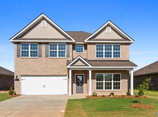 227 Irish Hill Dr, Meridianville, AL 35759