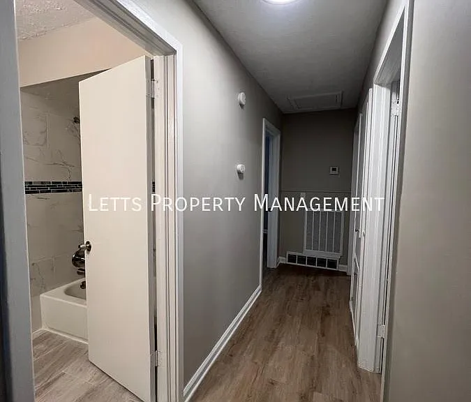 1 Esquiline Ct — Photo 9