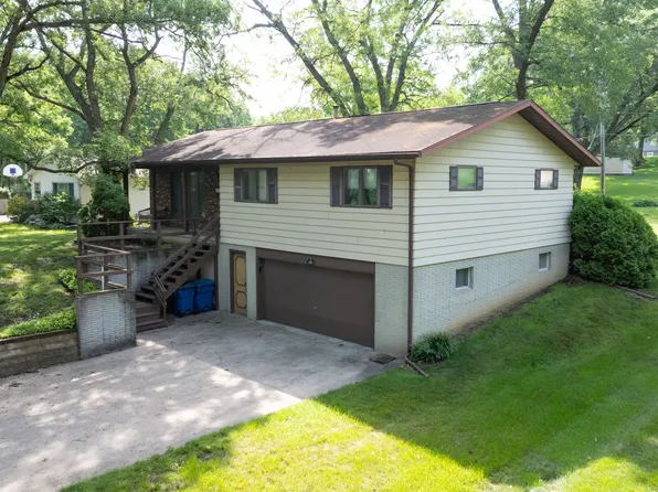 801 N Lime St, Albany, IL 61230