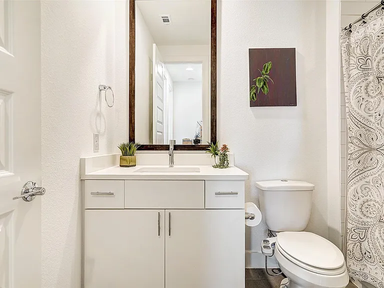 6317 Toscana Ave — Photo 26