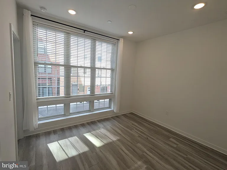1524 Ridge Ave #2 — Photo 5