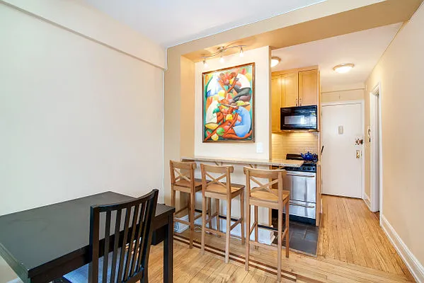 Sold by Margaret Bassett Real Estate | media 4