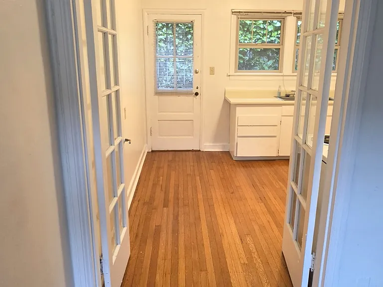 2208 NE Multnomah St #5 — Photo 6