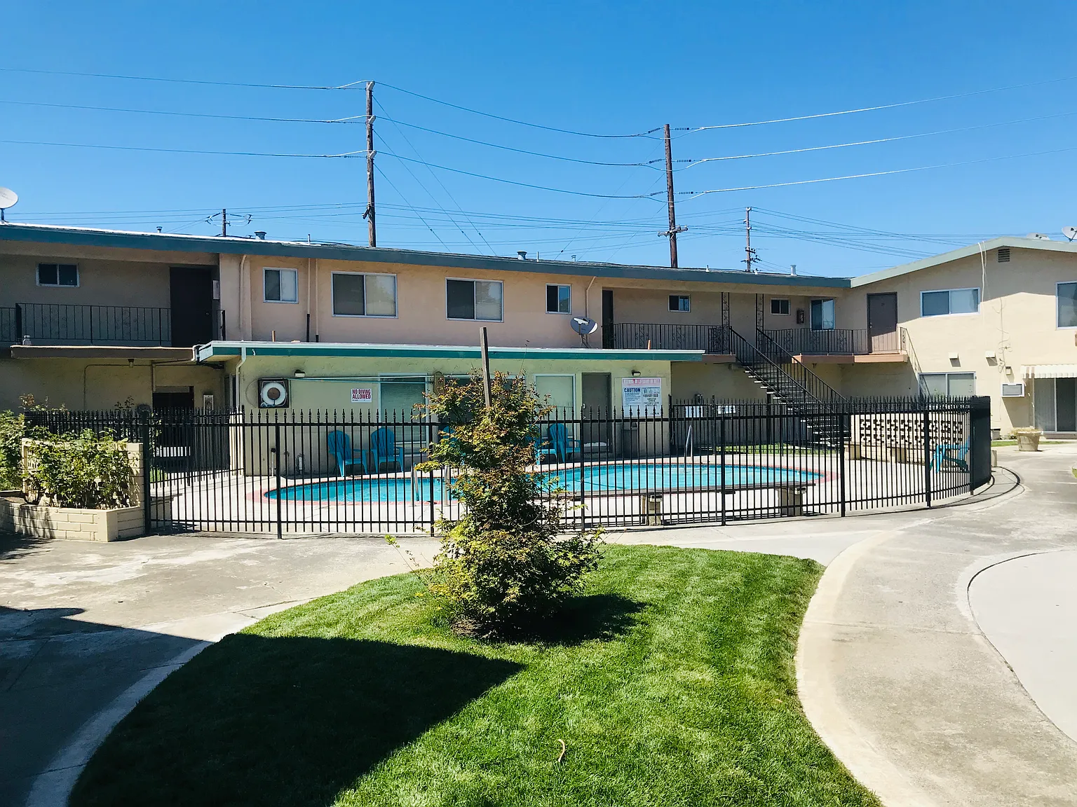 Homestead Garden Apartments — Photo 3