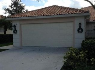 7738 Pine Island Way, West Palm Beach, FL 33411