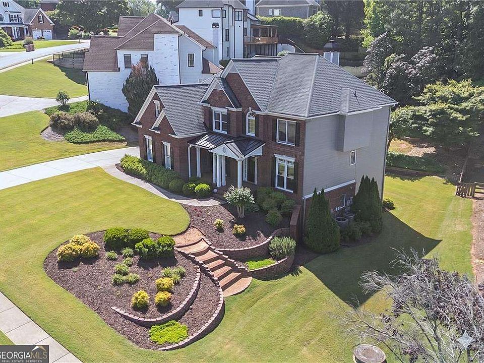 1st image of 5390 Avonshire Ln