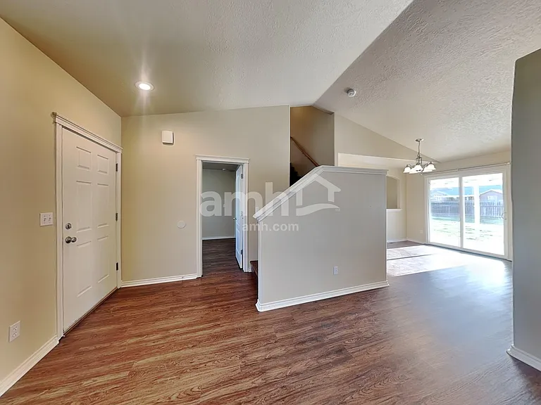 956 S Wild Yucca Ave — Photo 8