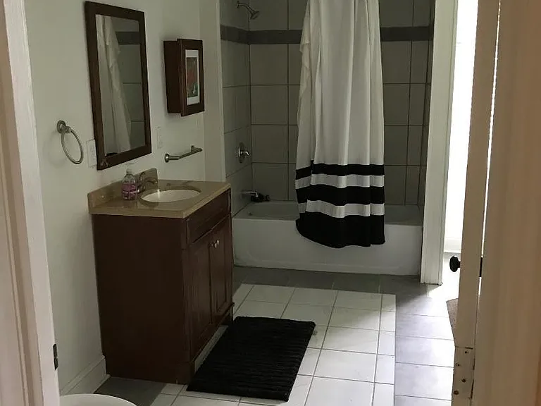 1907 Cardens Ln — Photo 8