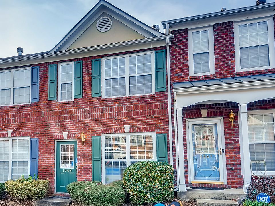1st image of 1543 Cove Creek Cir