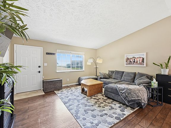 2nd image of 8016 Bryan Dr