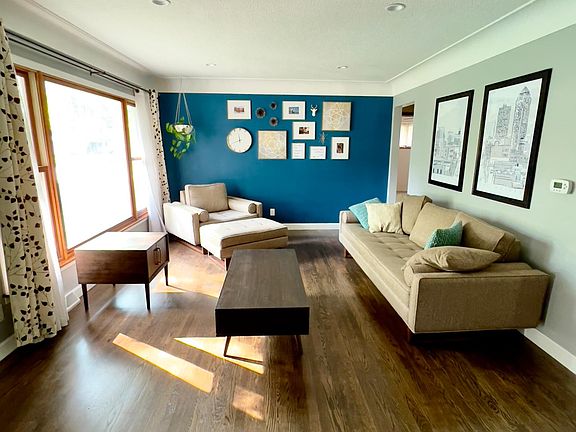 Main level living room