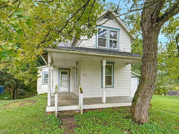 2nd image of 2054 17th St SE