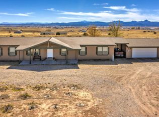 26935 N Sun Hawk Rd, Paulden, AZ 86334