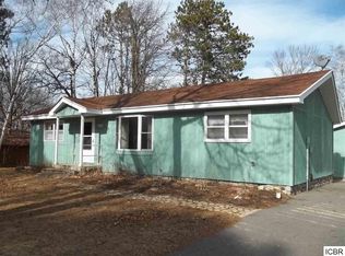 25834 River Rd, Cohasset, MN 55721