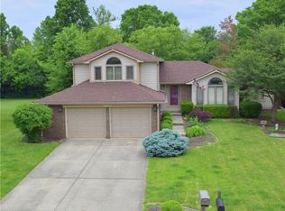 9850 Beam Ridge Dr, Indianapolis, IN 46256