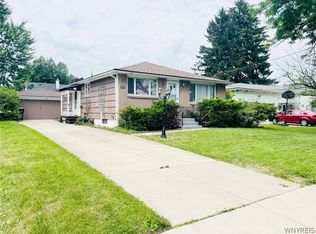 68 Roland St, Sloan, NY 14212