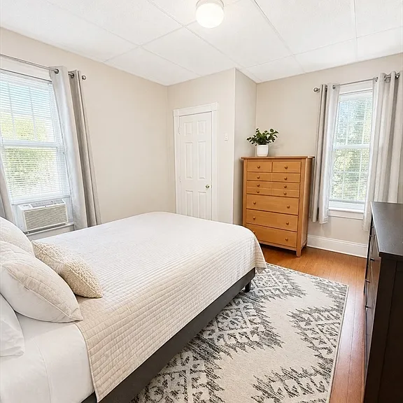 14 Hartland St #1 — Photo 5