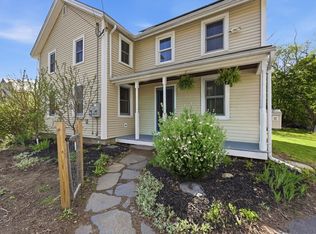 67 Milton St, Northampton, MA 01062