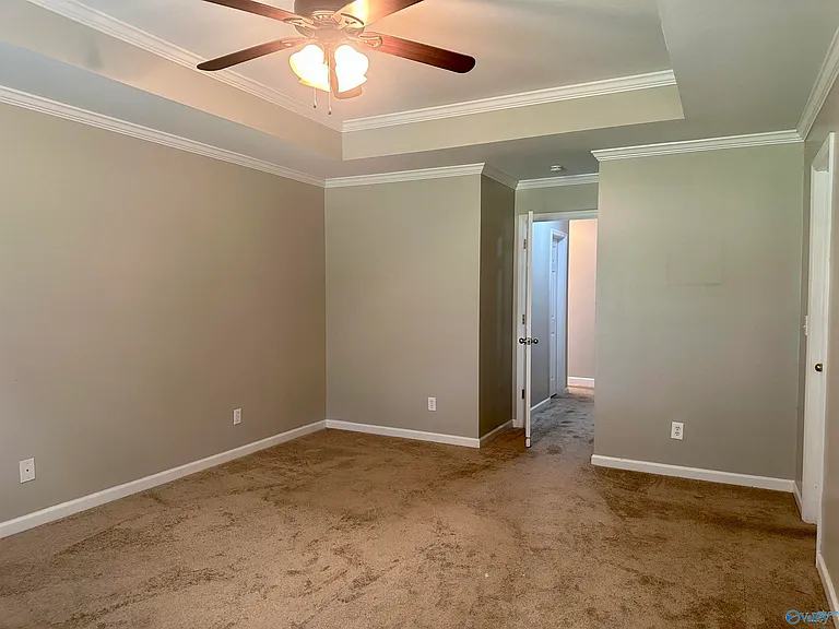 2623 Quarter Ln SE — Photo 9