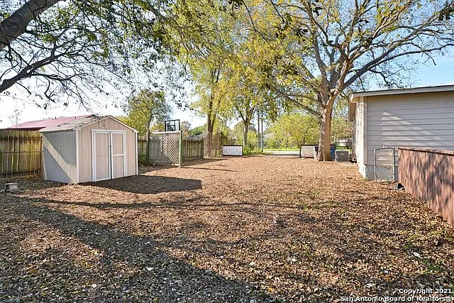1401 Coco Ln #A — Photo 39
