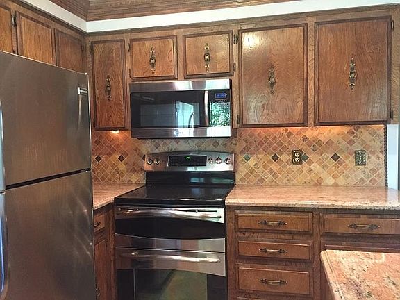 4th image of 4756 SE La Cour Ct