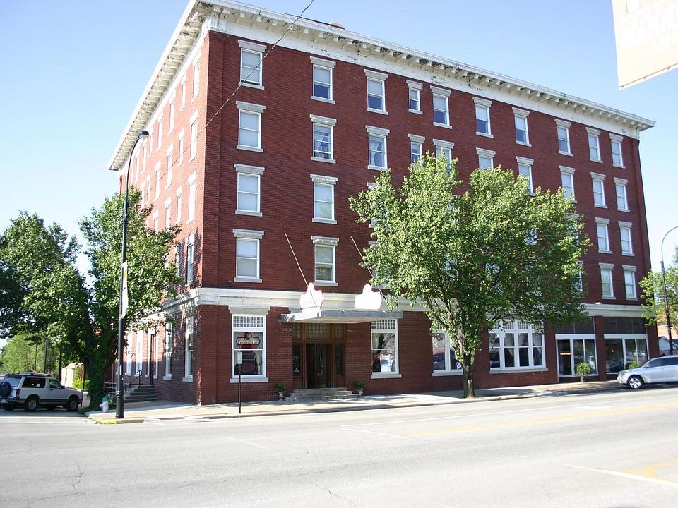 The Historic Booth Hotel is located in downtown Independence. The property has 21 apartments. The apartments are all over a 1000 sq. ft. The apartments can be rented furnished or unfurnished. Short term leases are available.