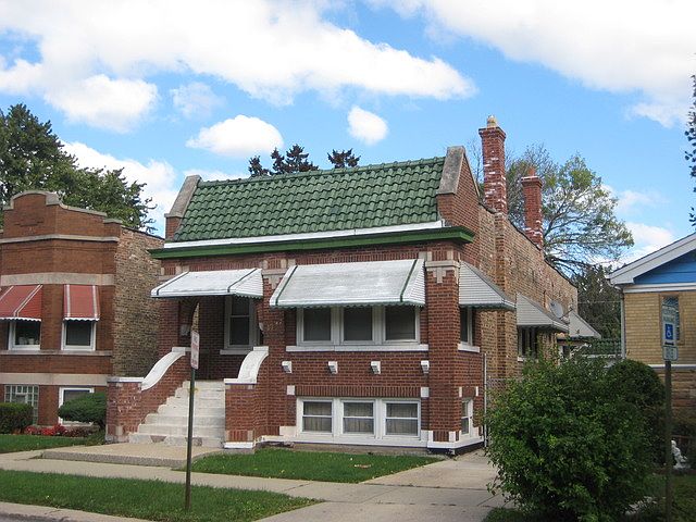 1st image of 1927 S 58th Ave